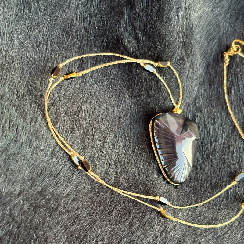 Collier L'oiseau noir – Image 3