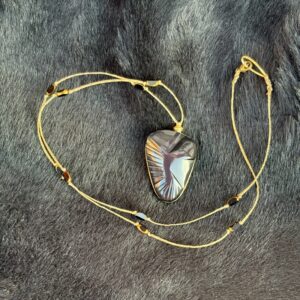 Collier L'oiseau noir