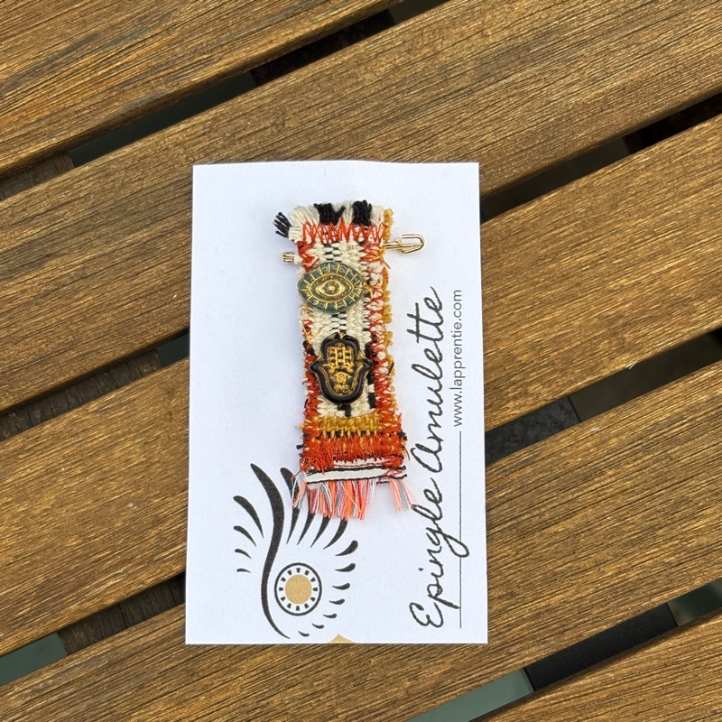 Epingle Amulette n°10