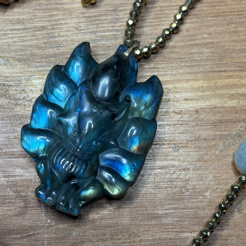 Sautoir Renard et Labradorites – Image 3