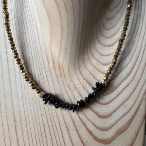 Collier hématites et onyx