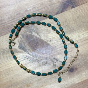 Le collier Le Basic va avec tous les bijoux de L'Apprentie mais aussi les autres !