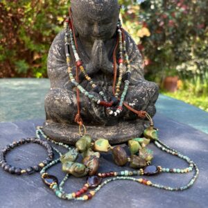 Le bijou sur mesure, un bijou créé juste pour vous, avec une intention.