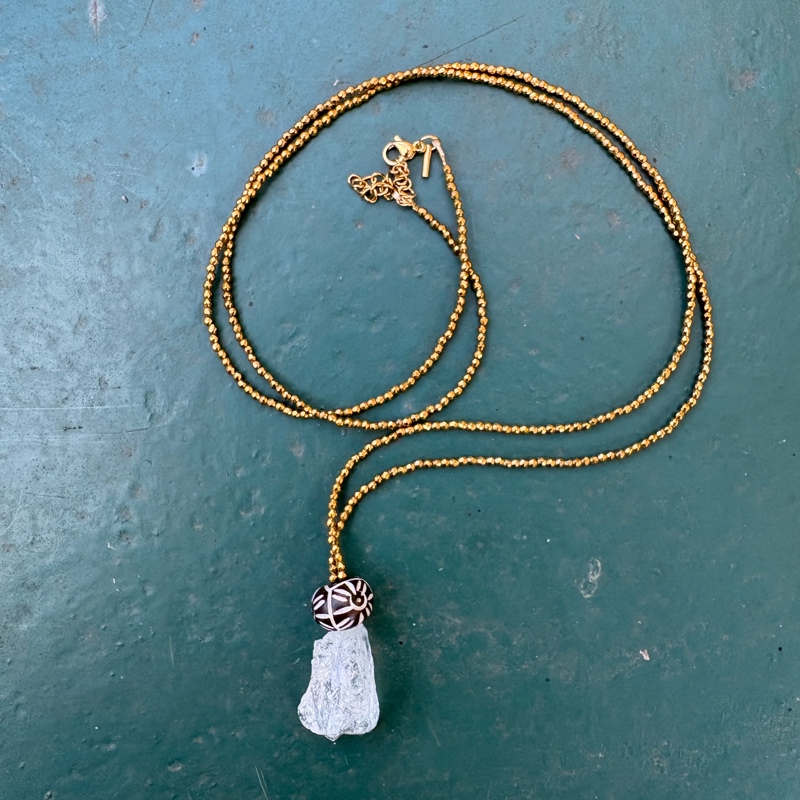 Collier Topaze blanche Collier Topaze blanche – Image 3
